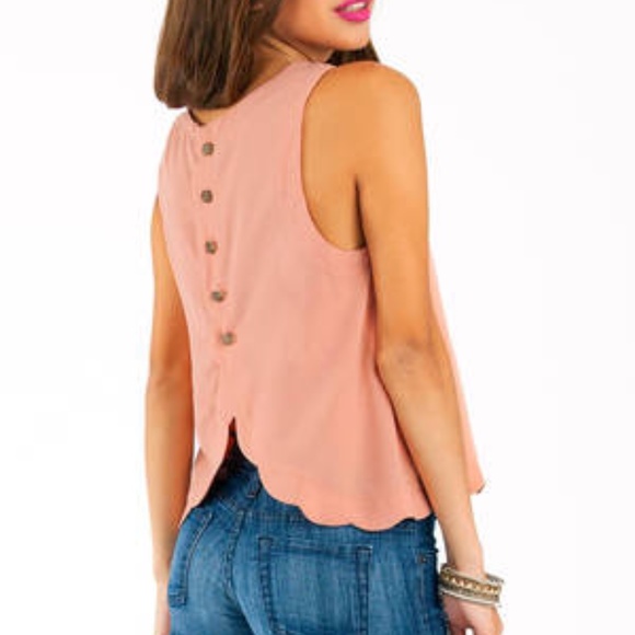 Tobi Pink Scalloped Tank With Back Button Detail - Picture 2 of 8